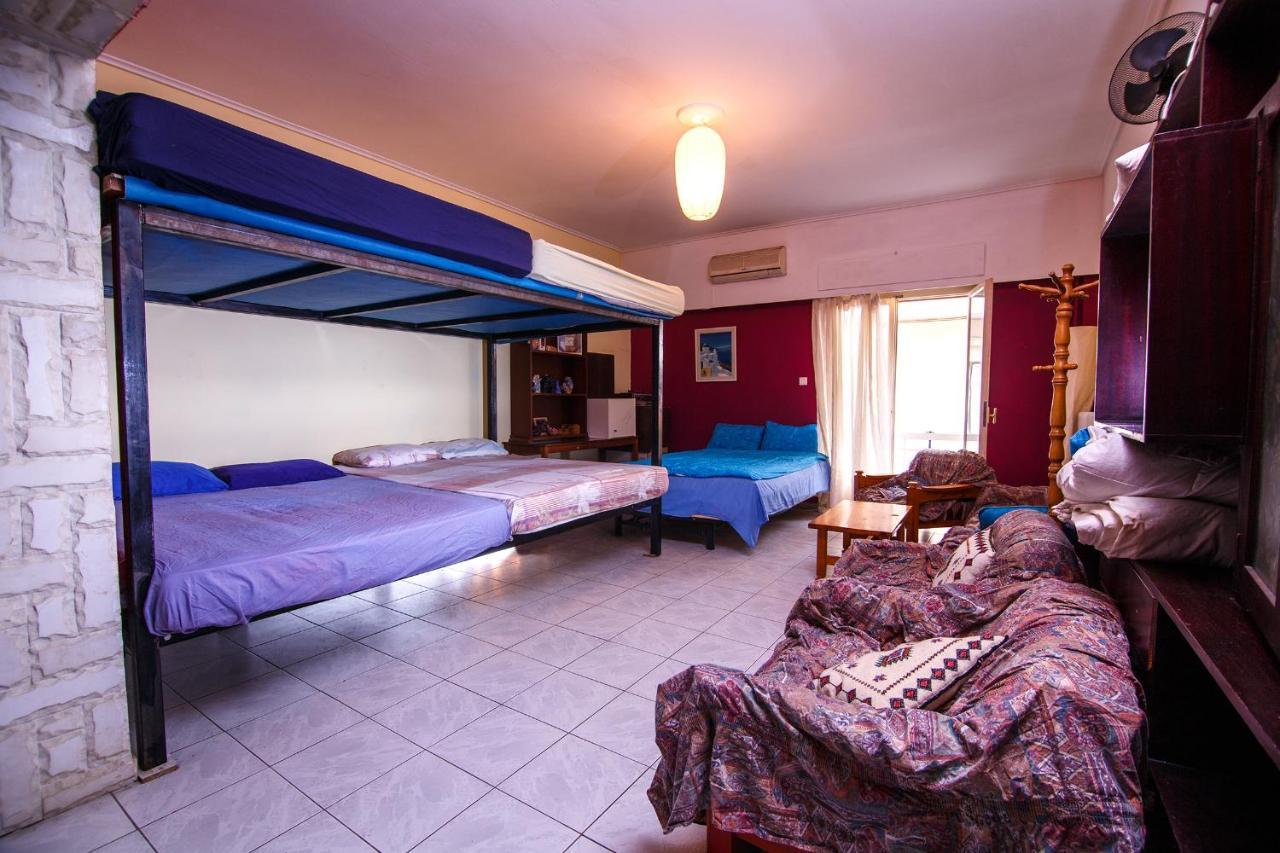Birbili Youth Guest House Athen Eksteriør billede